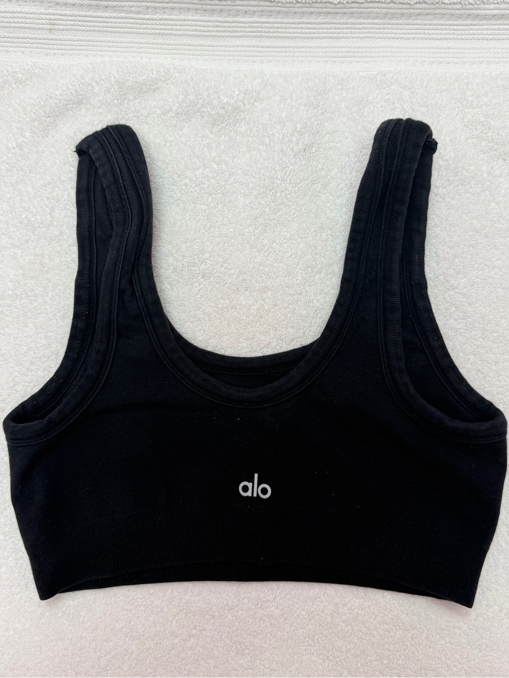 Alo Yoga Women’s Black Washed Seamless Sports Bra